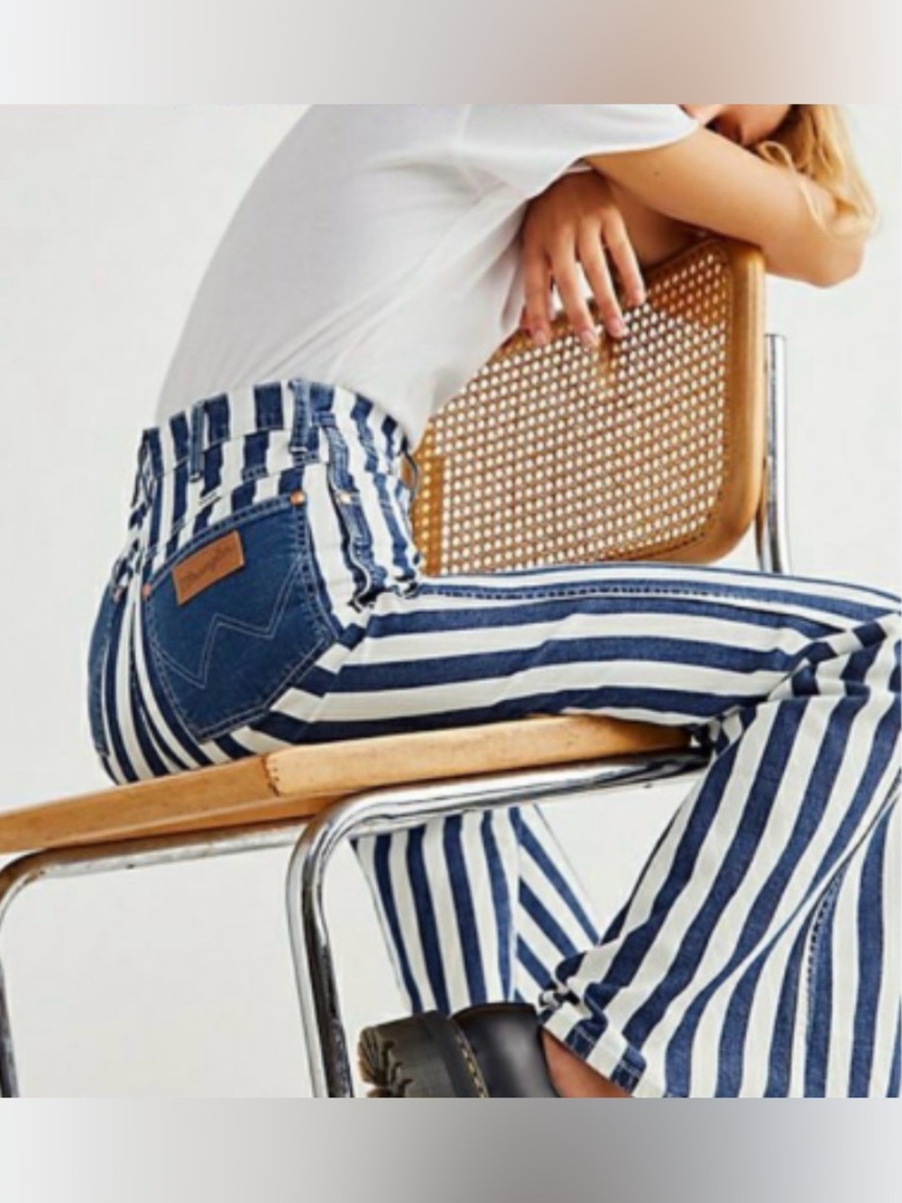 Wrangler Striped Wide-Leg Jeans — Navy & White